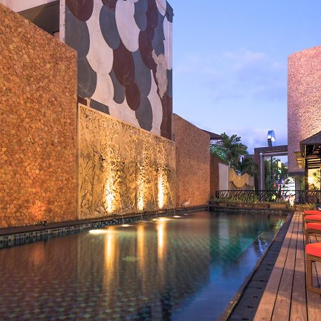 Natya Hotel Kuta Kuta  Ngoại thất bức ảnh