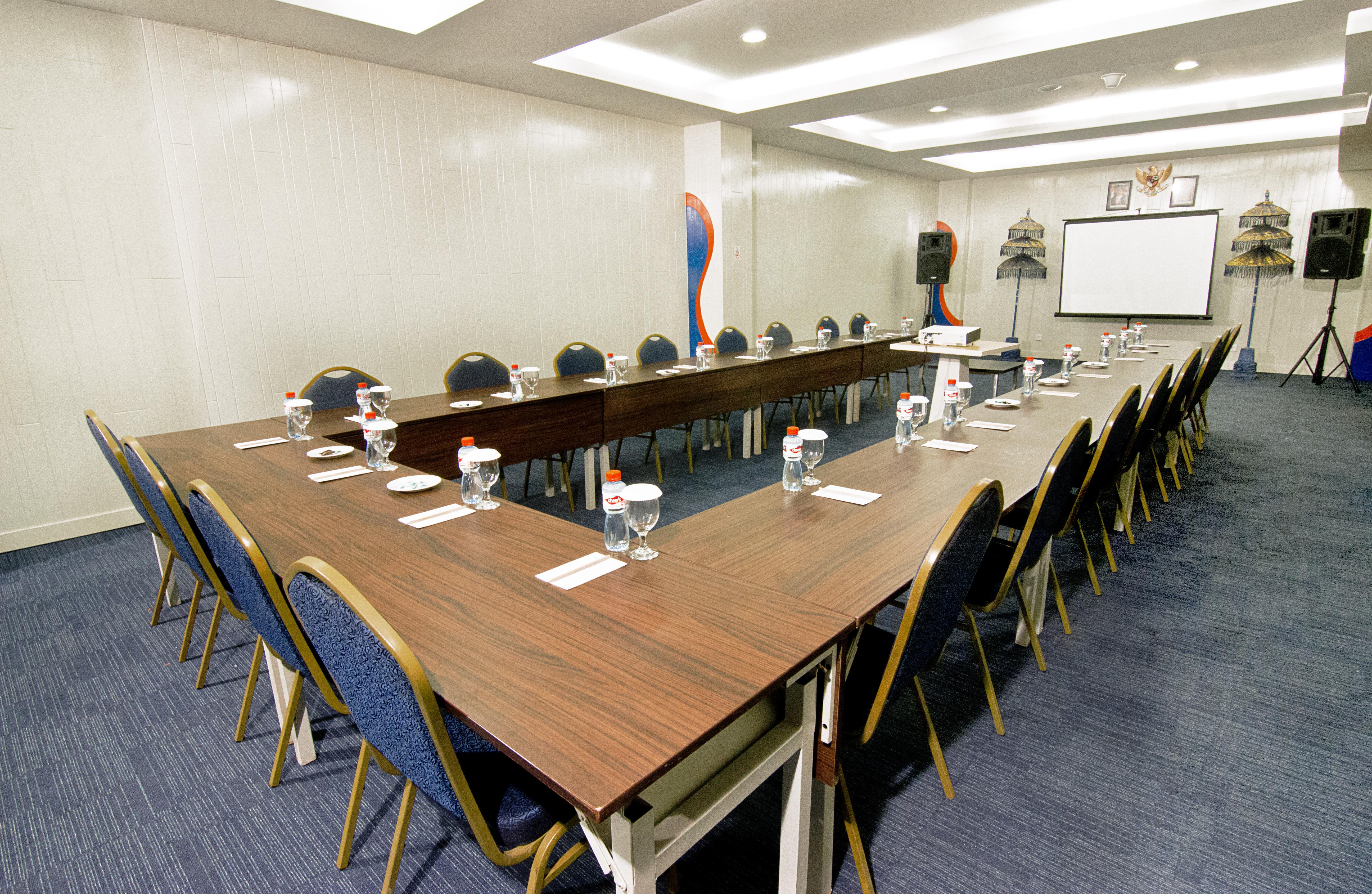 Natya Hotel Kuta Kuta  Ngoại thất bức ảnh