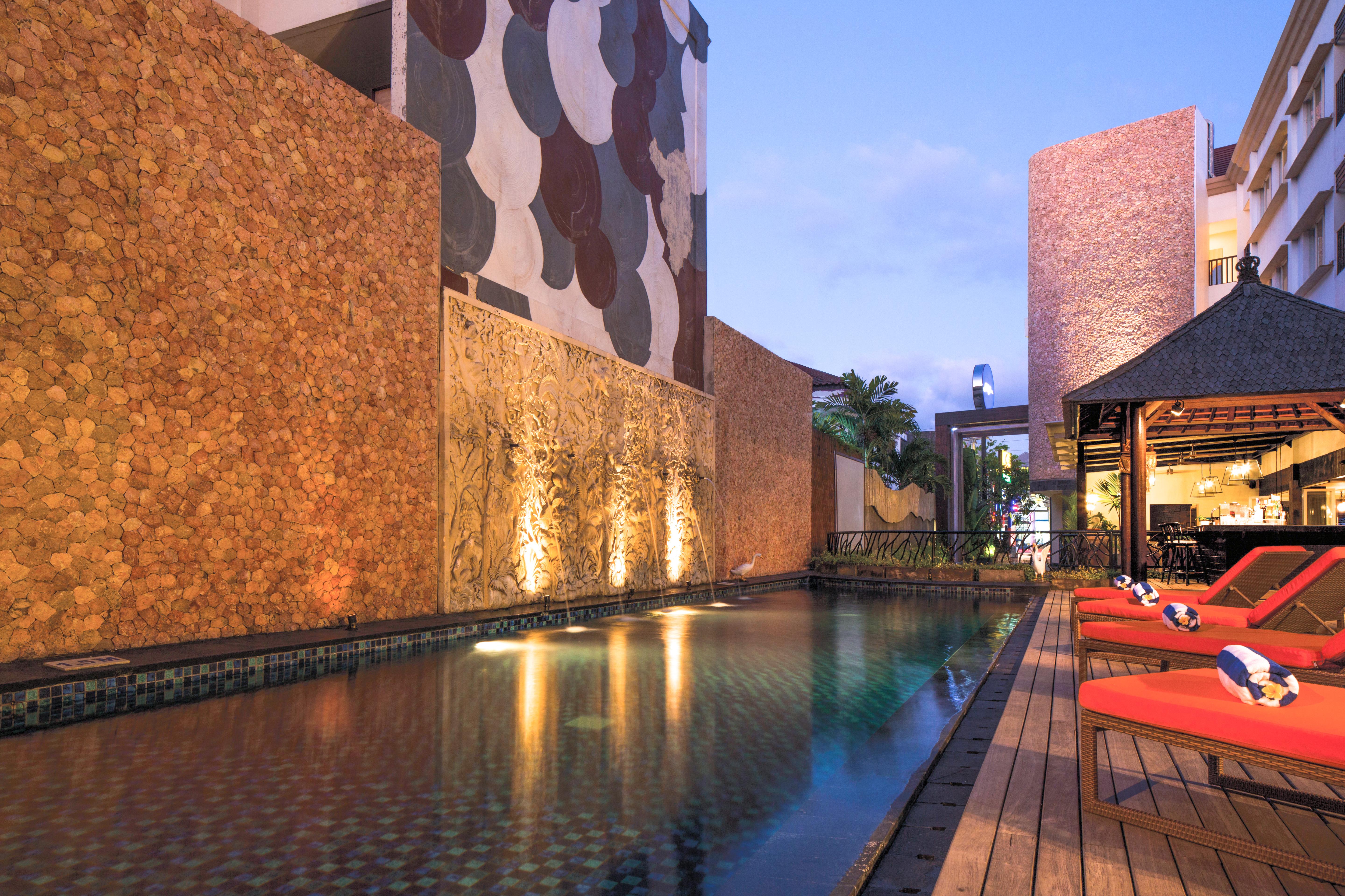 Natya Hotel Kuta Kuta  Ngoại thất bức ảnh