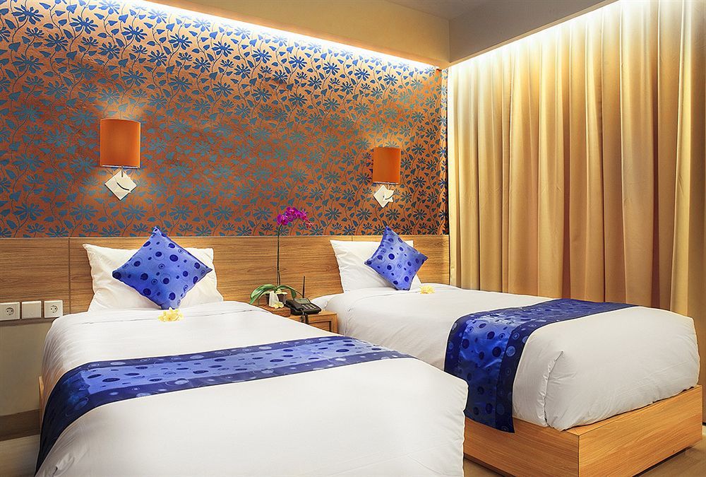 Natya Hotel Kuta Kuta  Ngoại thất bức ảnh