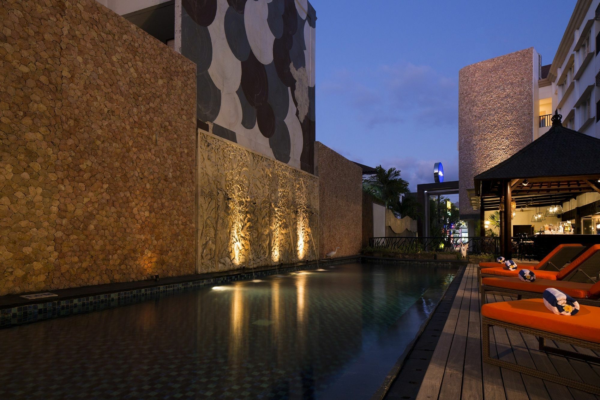 Natya Hotel Kuta Kuta  Ngoại thất bức ảnh